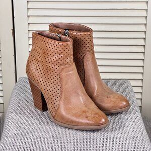 Charming Charlie Tan Brown Vegan Leather Perforated Ankle Boots Botties Size 6
